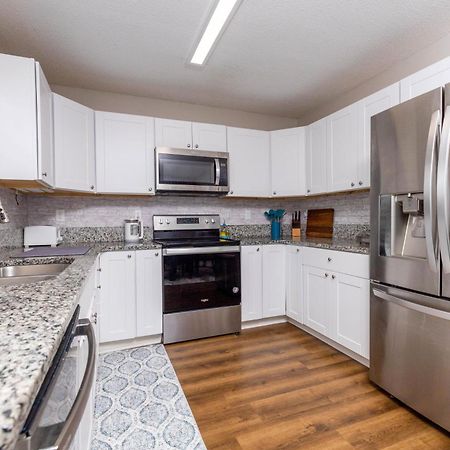 Queen City Family-Friendly Entire House, Charlotte Extérieur photo