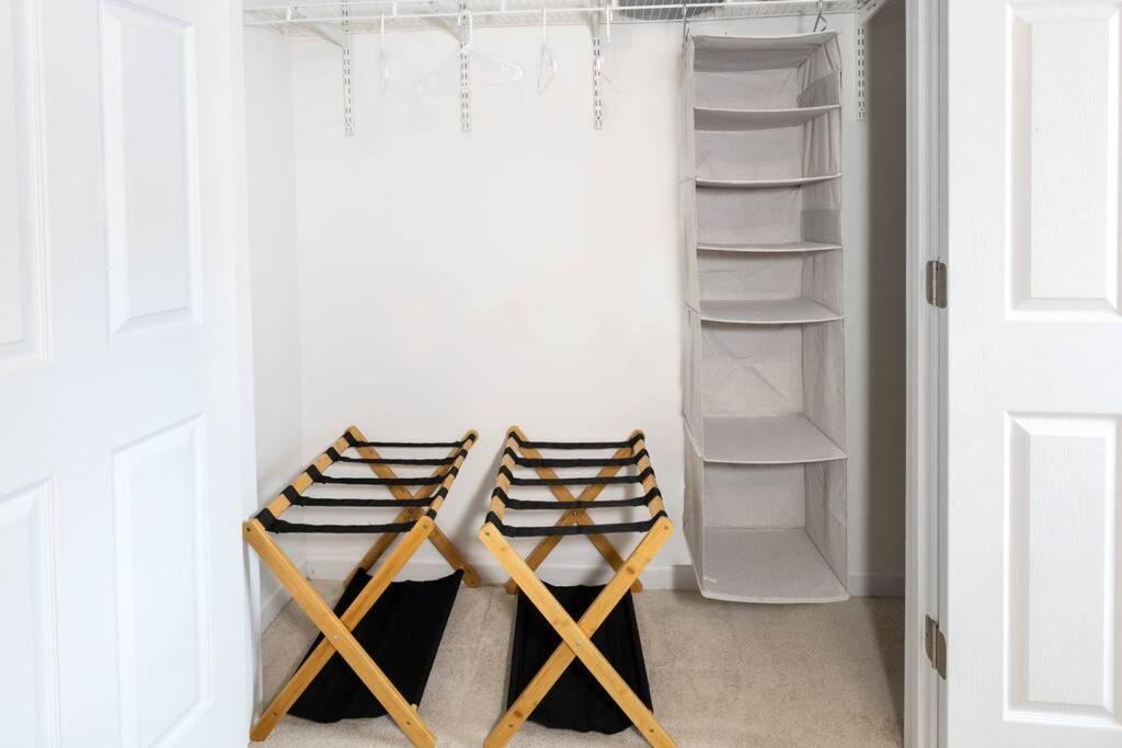 Queen City Family-Friendly Entire House, Charlotte Extérieur photo